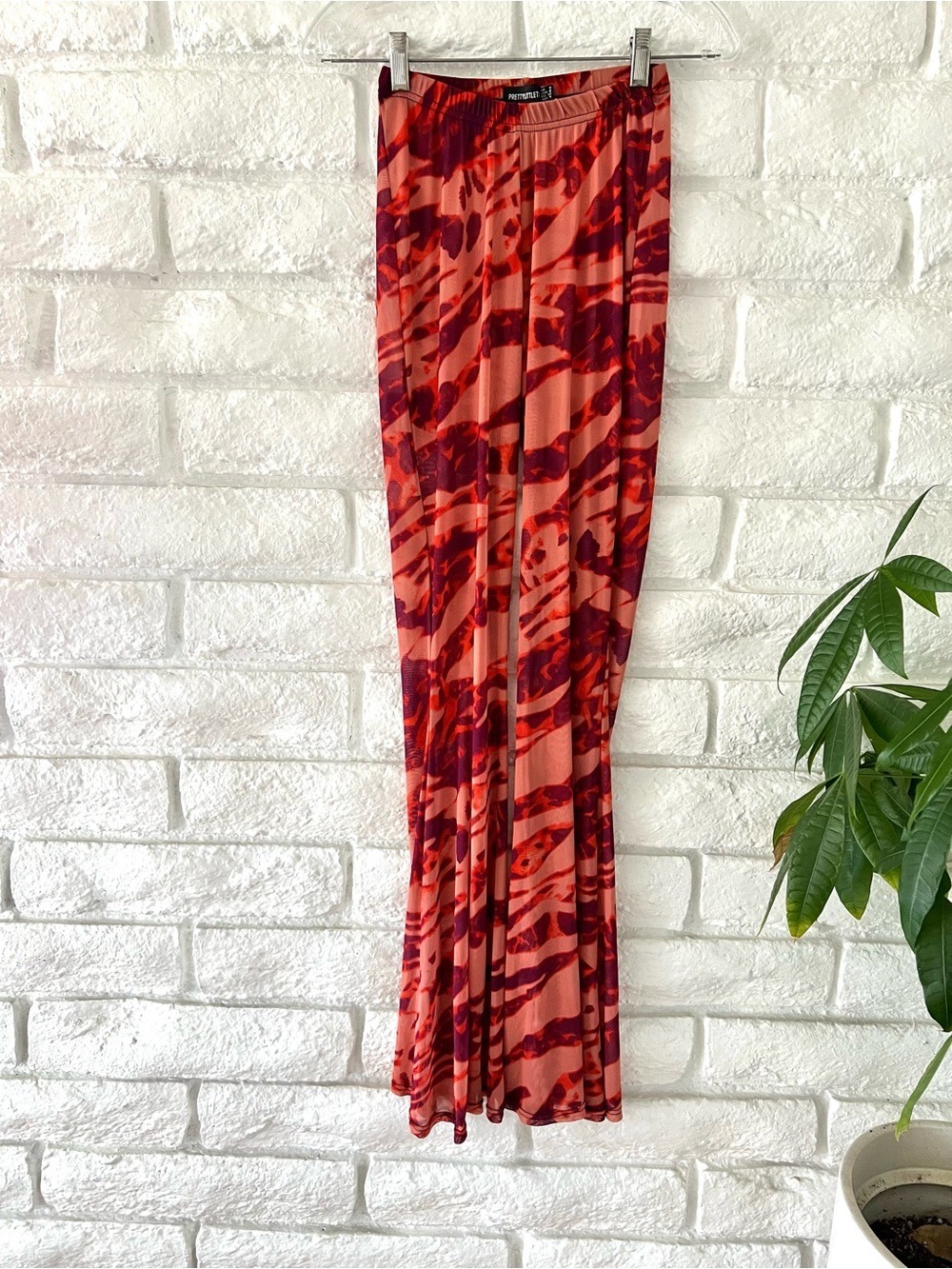 PrettyLittleThing strechiy sheer Flare Pants Sz 4 A29 - Picture 4 of 6